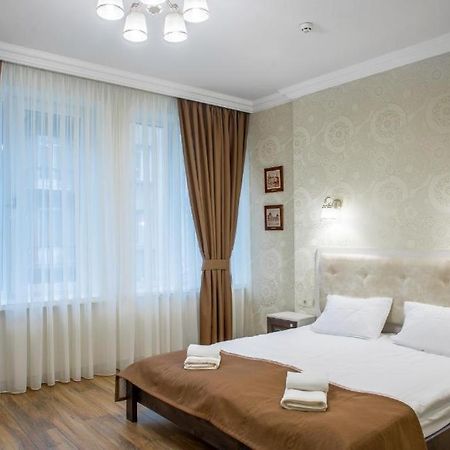 Apartment Barvy Lvova On Kostyushka St Bagian luar foto
