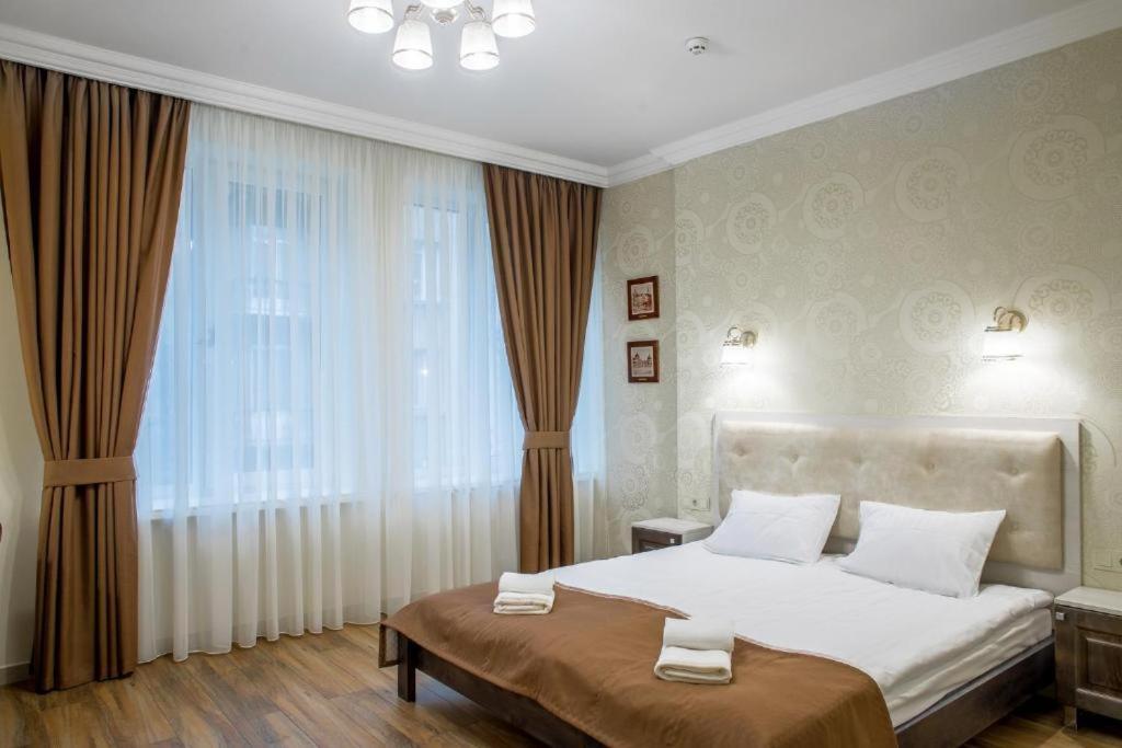 Apartment Barvy Lvova On Kostyushka St Bagian luar foto