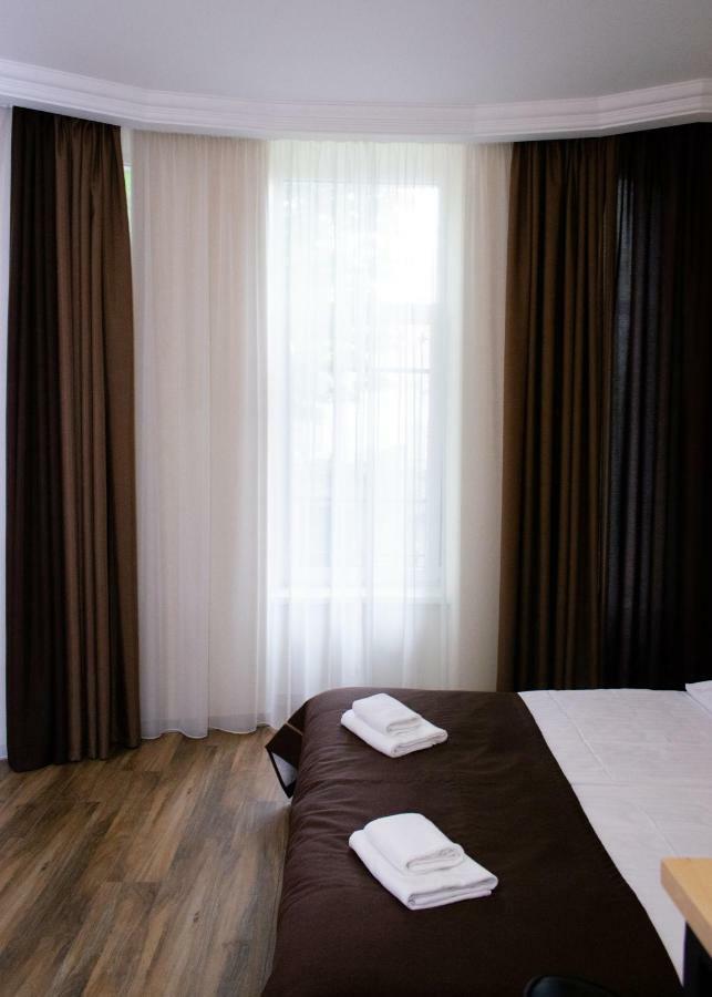 Apartment Barvy Lvova On Kostyushka St Bagian luar foto