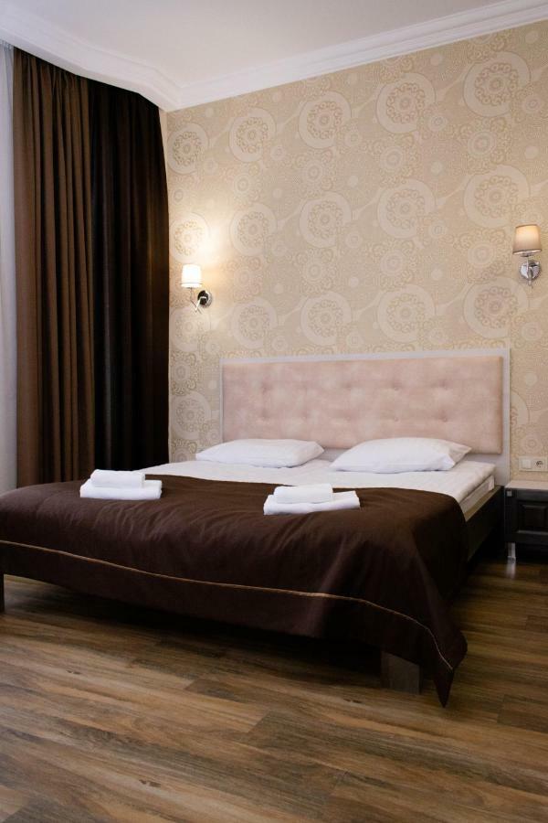 Apartment Barvy Lvova On Kostyushka St Bagian luar foto