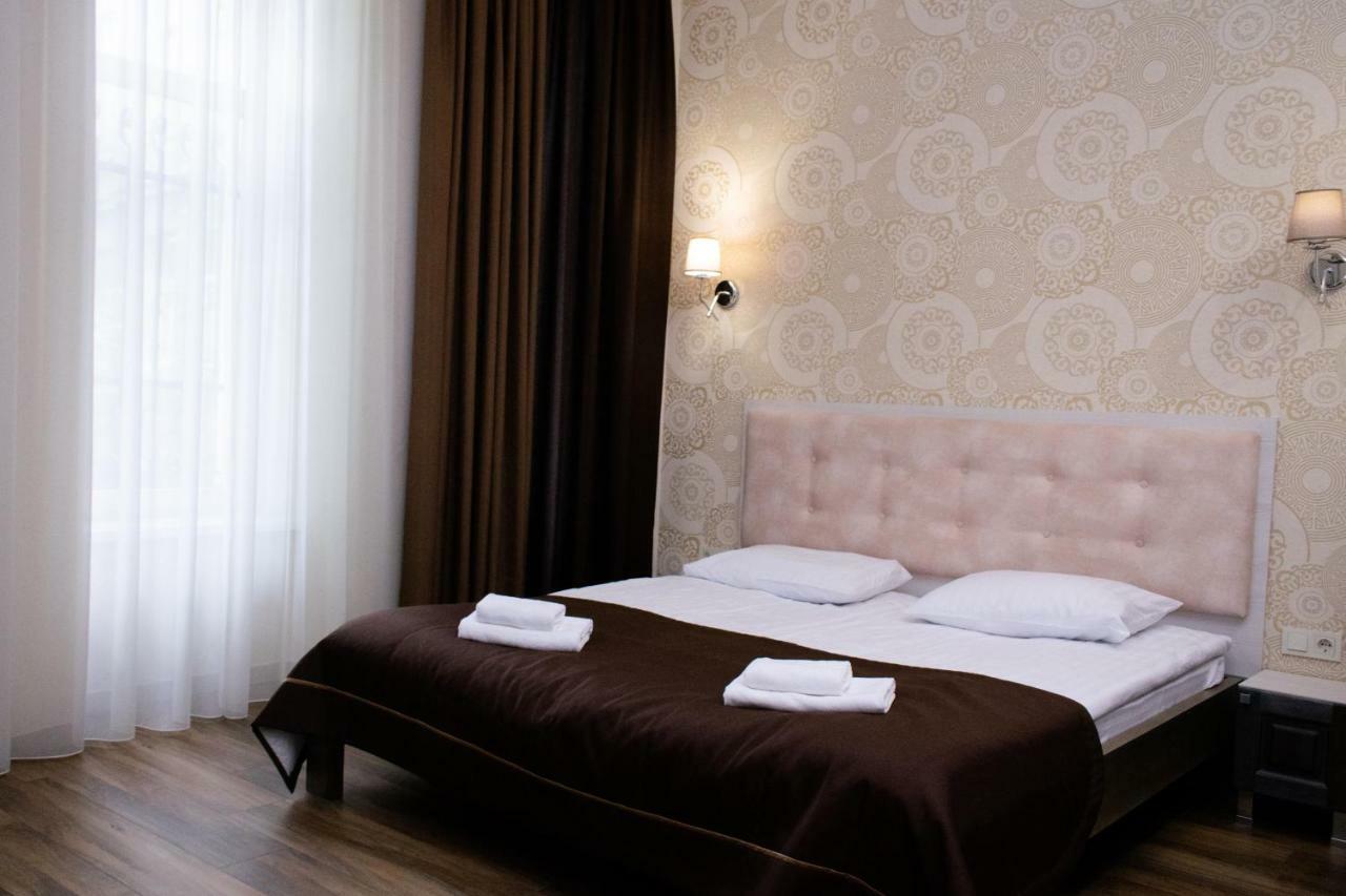 Apartment Barvy Lvova On Kostyushka St Bagian luar foto
