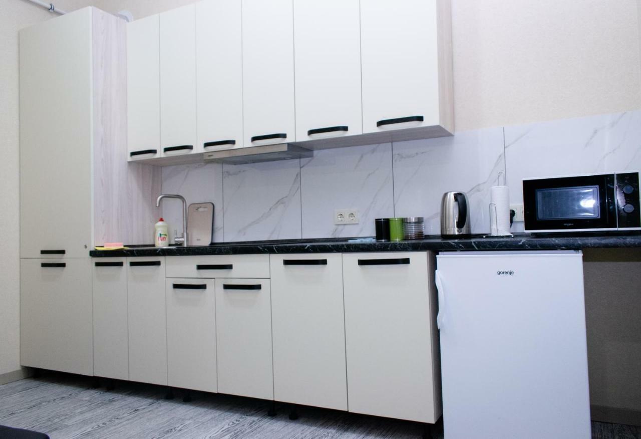Apartment Barvy Lvova On Kostyushka St Bagian luar foto